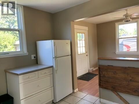 Property Photo:  1254 Lakeshore Road  ON N7S 2L4 