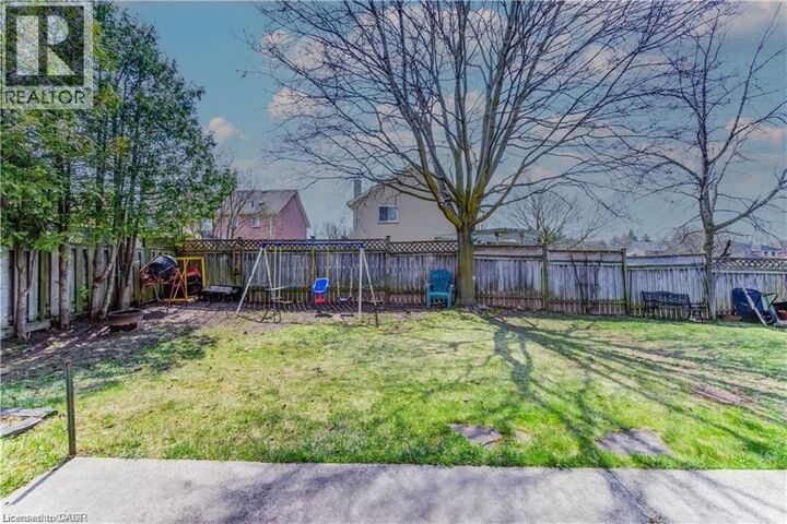 Property Photo:  27 Tassie Lane  ON N1T 1C7 