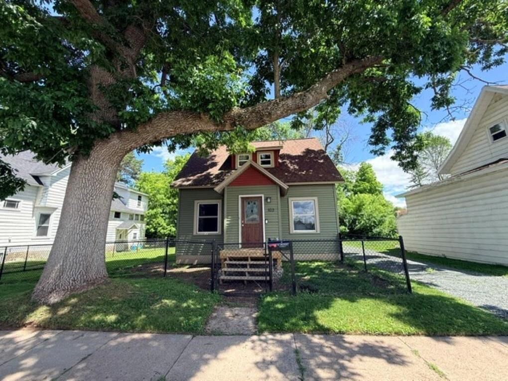 Property Photo: 103 Hendricks Street WI 54452