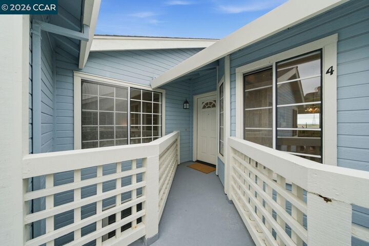 Property Photo:  801 Timbercove St 4  CA 94591 