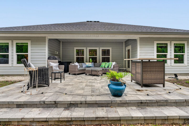 Property Photo:  75 Krewe Circle  FL 32459 