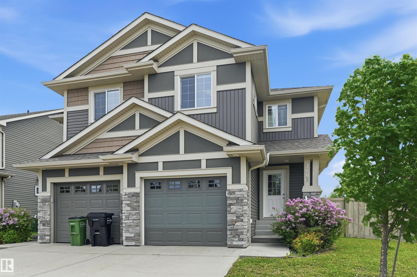 Property Photo: 3603 Atkinson Loop SW AB T6W 0X3