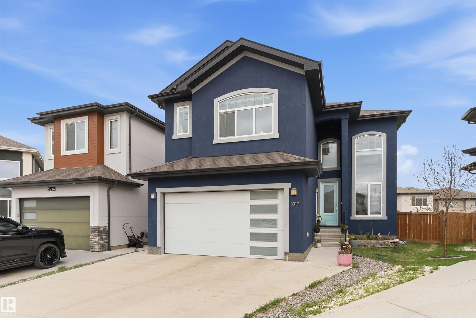 Property Photo: 3312 11 Avenue NW AB T6T 2C5