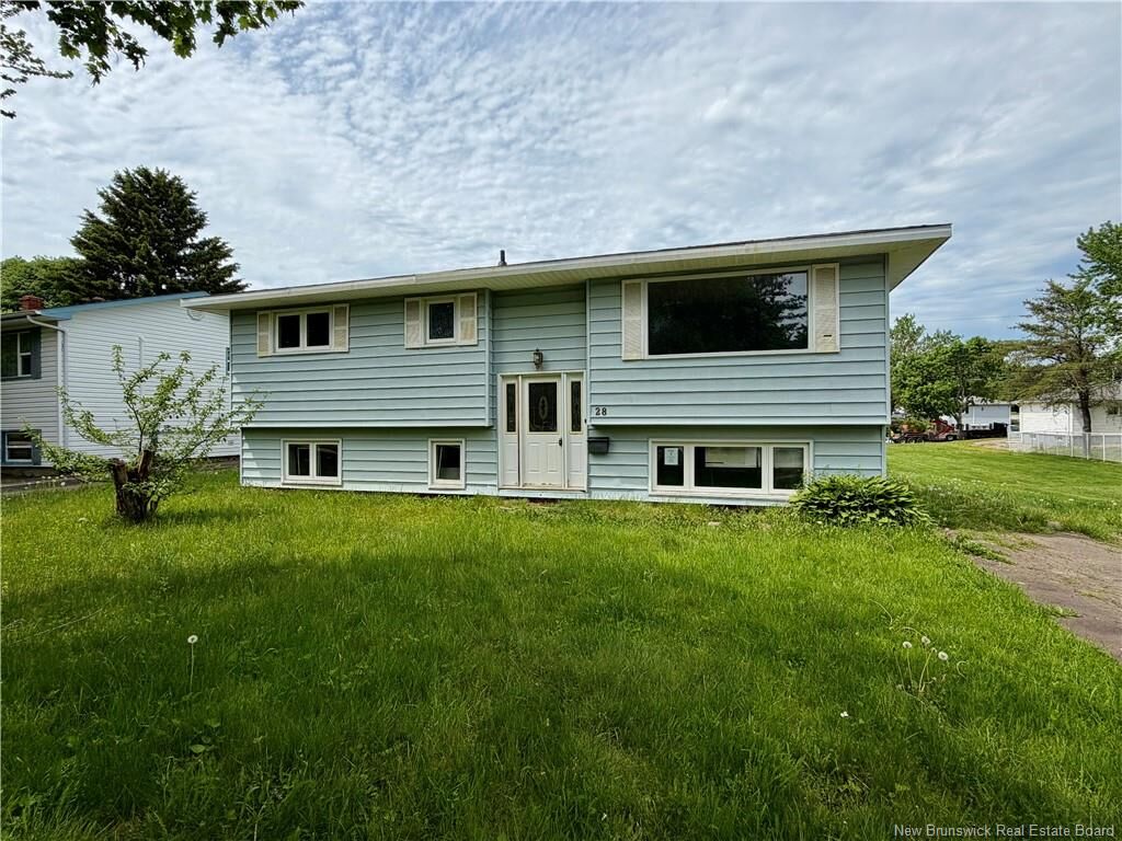 Property Photo:  28 Brewster Street  NB E1B 3M8 