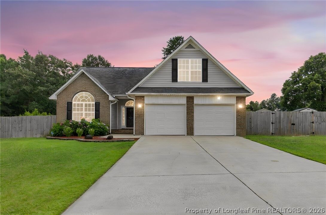 Property Photo:  116 Woodbine Drive  NC 28376 