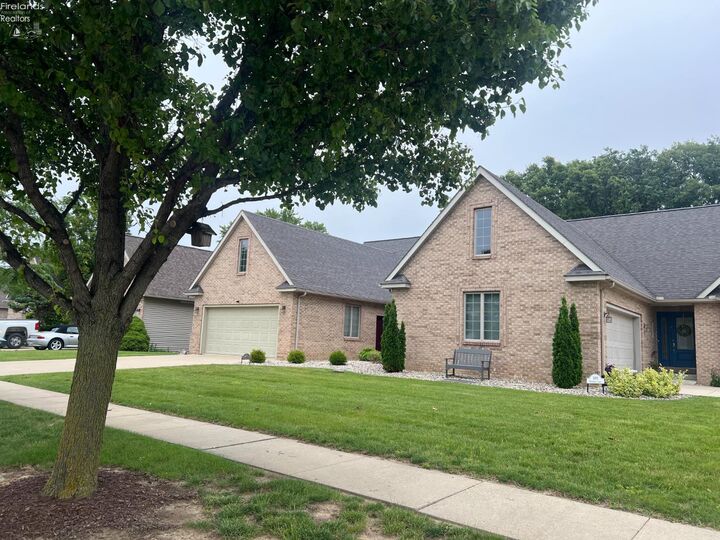 Property Photo:  897 Busdeker Lane  OH 43431 