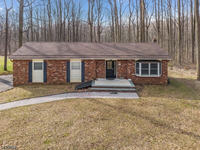 Property Photo:  447 Bellwood Ave  NJ 08802 