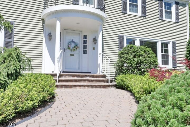 Property Photo: 543 Hague Ct NJ 07649