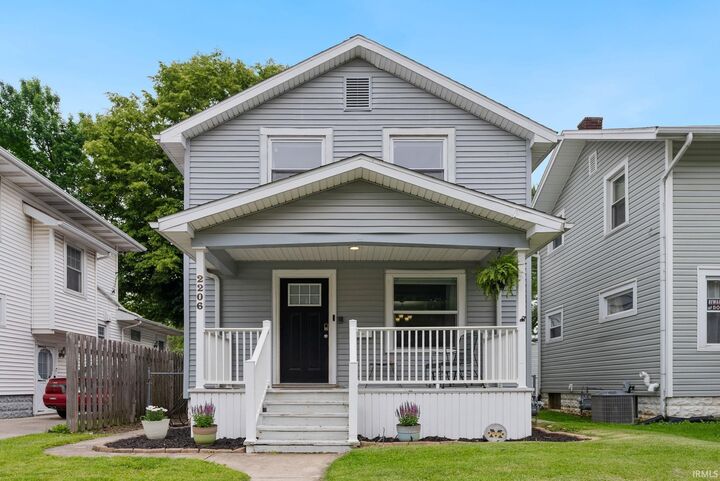 Property Photo:  2206 Pleasant Avenue  IN 46805-3345 