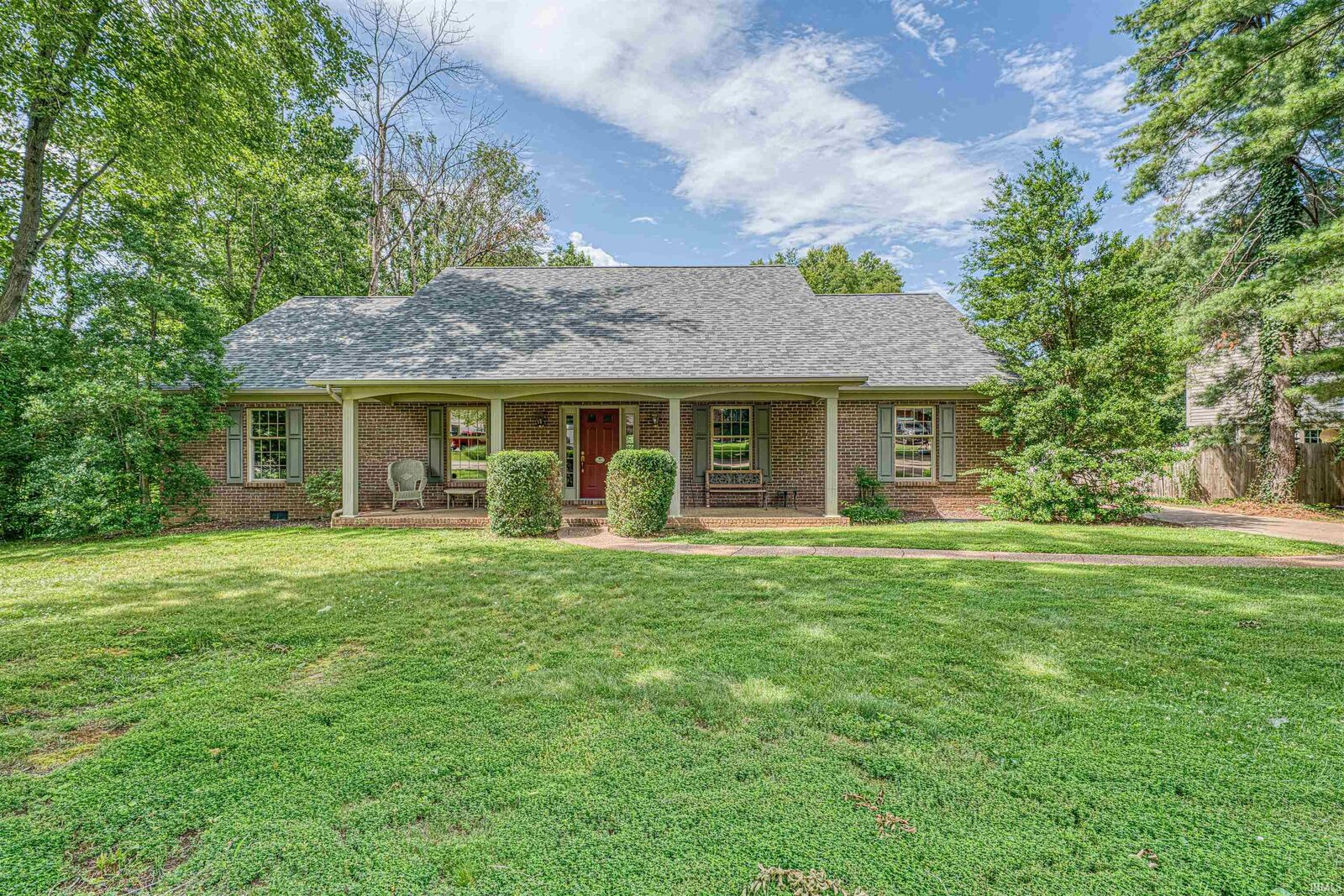 Property Photo:  8866 Bayberry Drive  IN 47630 