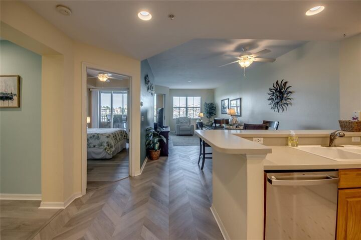 Property Photo: 2090 Matecumbe Key Road 1202 FL 33955