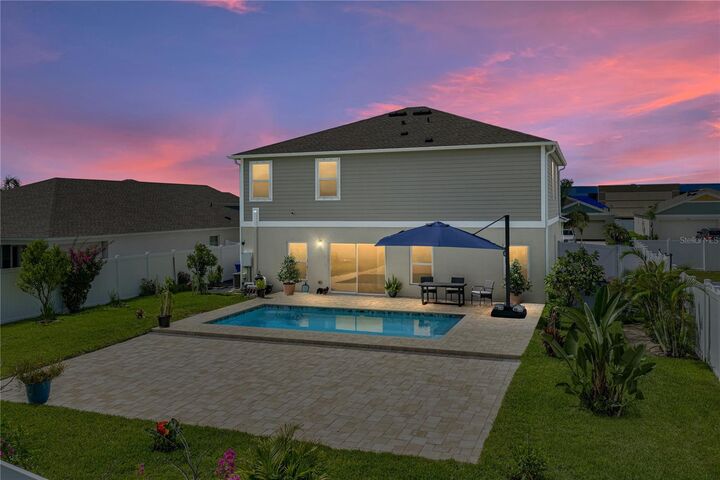 Property Photo:  12756 Tannencrest Drive  FL 33579 
