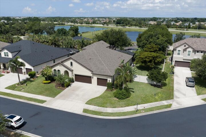 Property Photo:  12940 Bliss Loop  FL 34211 