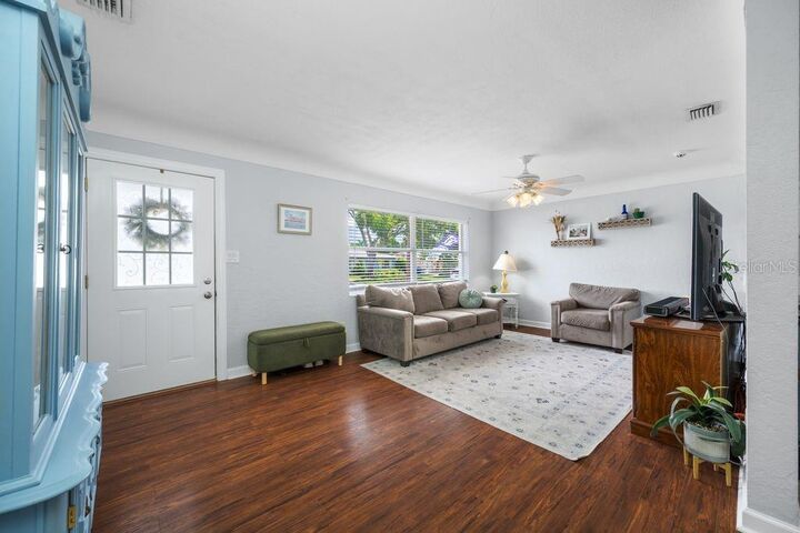 Property Photo: 6752 31st Terrace N FL 33710