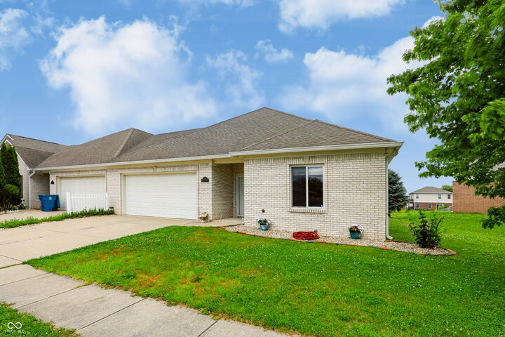 Property Photo:  848 Hildebrand Drive  IN 46217 