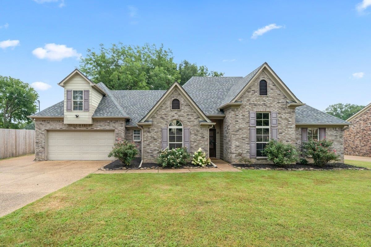 Property Photo: 15 Bailey Ridge Ln TN 38066