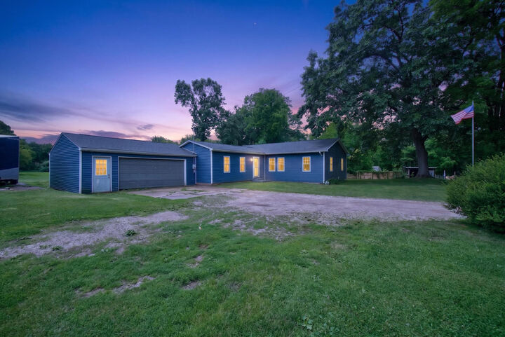 Property Photo:  8959 Gordon Road  MI 49269 