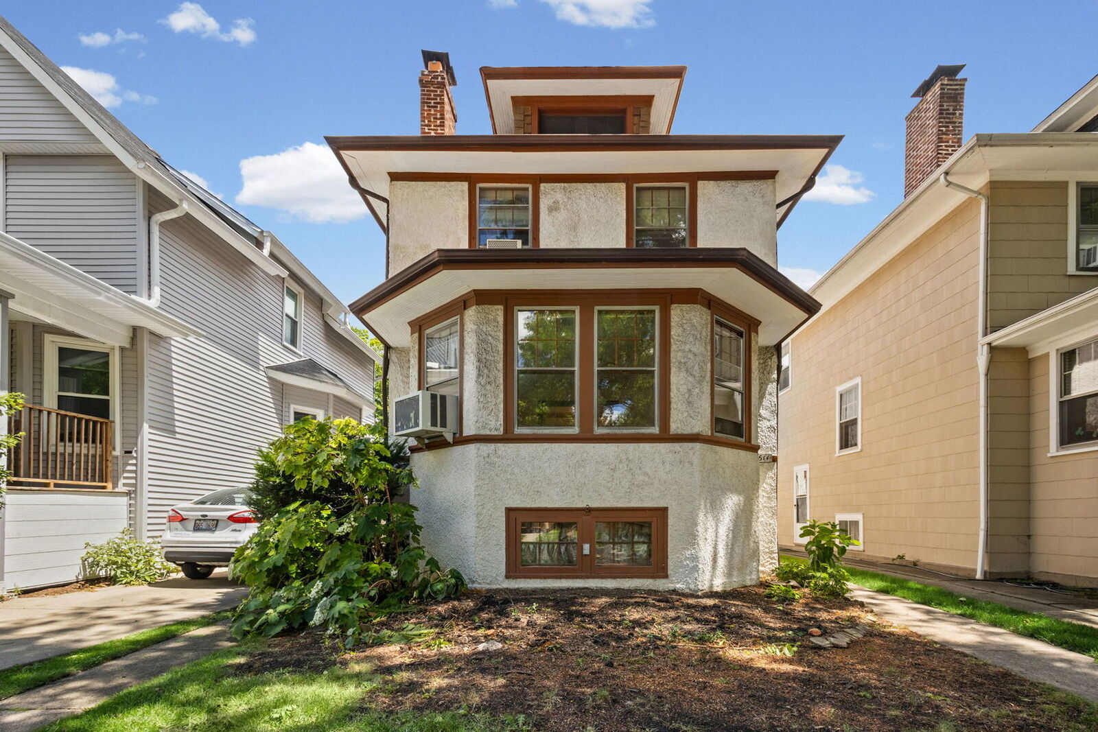 Property Photo:  614 N Humphrey Avenue  IL 60302 