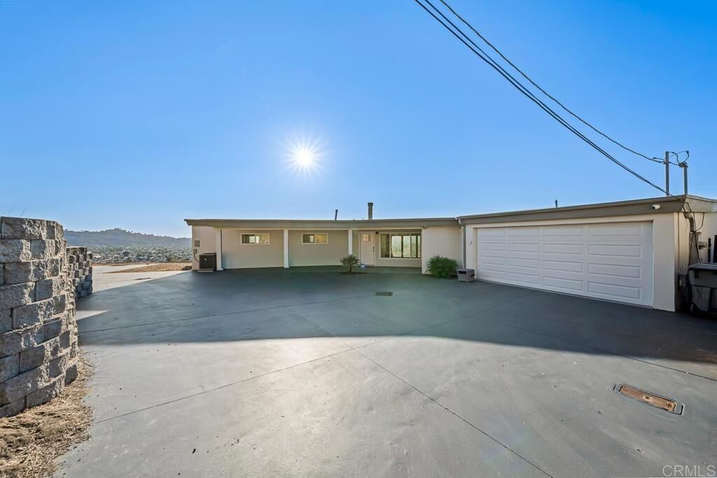 Property Photo: 1110 Monterey Drive CA 92020