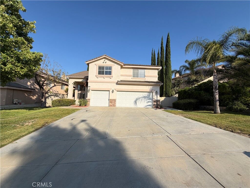 Property Photo:  45402 Eagle Crest Lane  CA 92592 