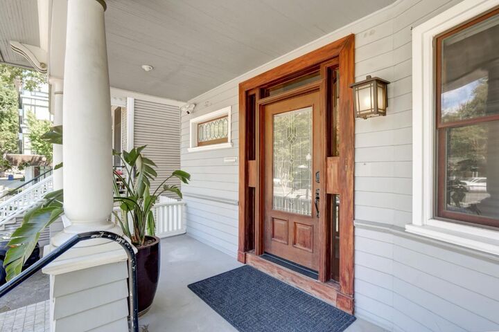 Property Photo:  2526 Capitol Avenue  CA 95816 