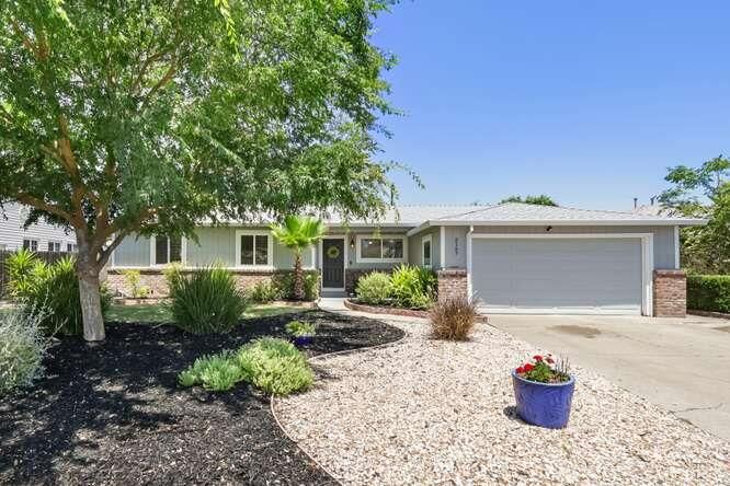 Property Photo:  2167 Sarazen Avenue  CA 95822 