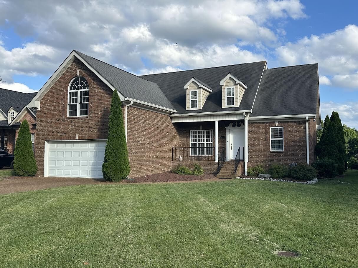 Property Photo:  1042 Stonehollow Way  TN 37122 