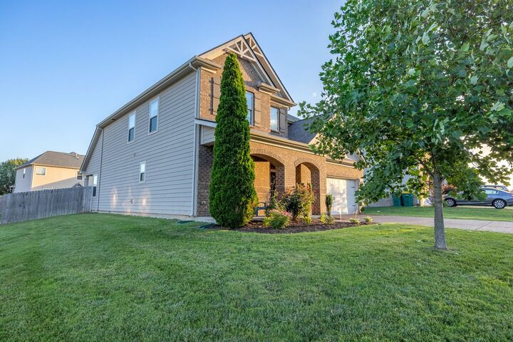 Property Photo:  1079 Solomon Ln  TN 37174 