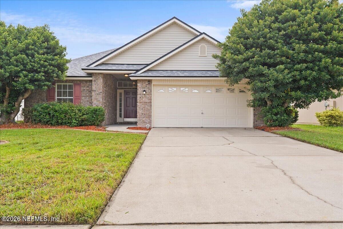 Property Photo:  945 Raindrop Lane  FL 32068 