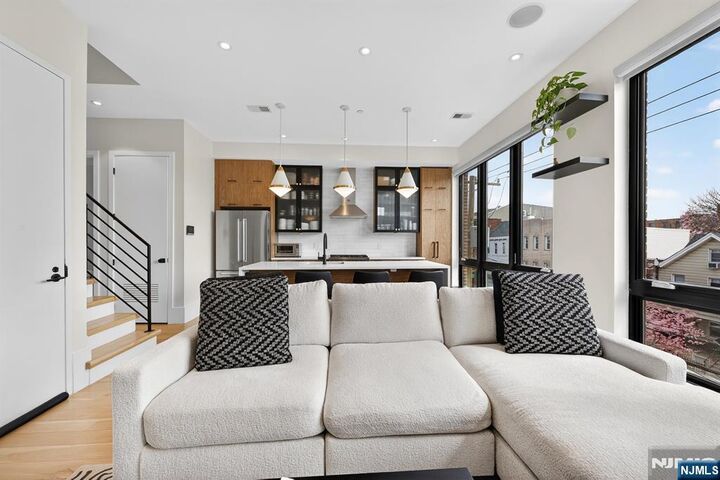 Property Photo: 339 Palisade Avenue 3 NJ 07307