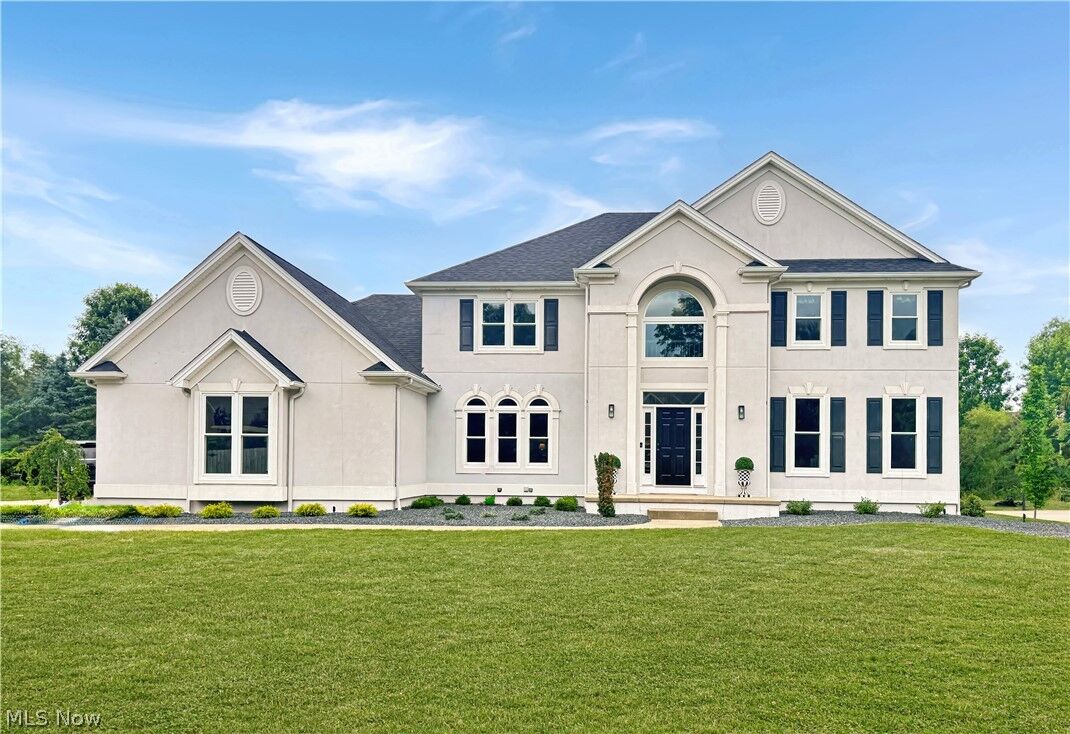 Property Photo:  7375 Cobblers Run  OH 44514 
