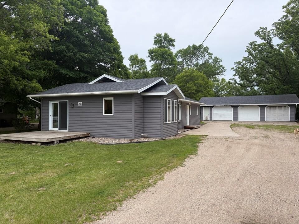 Property Photo:  106 Cornwell Avenue  MN 56567 