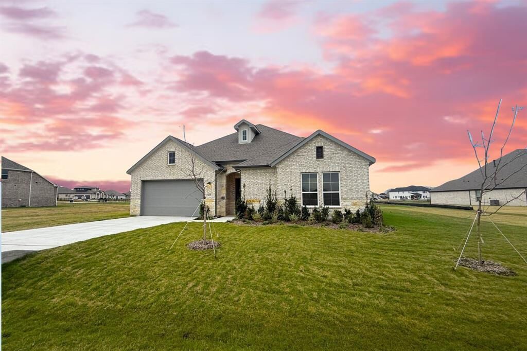 Property Photo:  4009 Tamarack Lane  TX 75189 