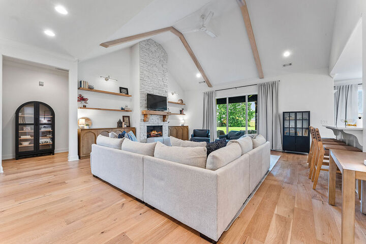 Property Photo: 2499 Brookwater Lane AR 72703