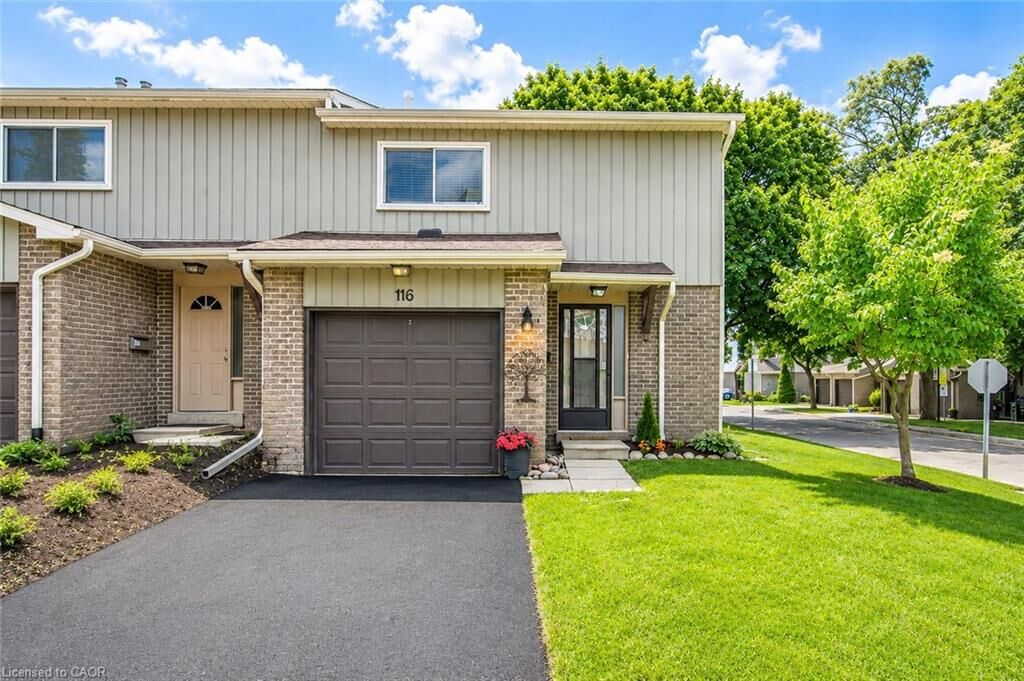 Property Photo:  51 Paulander Drive 116  ON N2M 5E5 