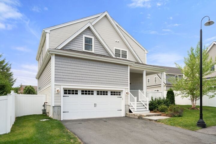 Property Photo: 1 Sumner St 7 MA 02056