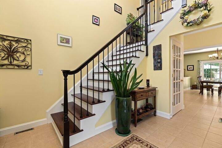 Property Photo:  30 Cedarview Cir 30  MA 01757 