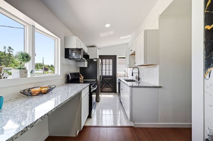 Property Photo: 37 Sun Valley Rd MA 01040