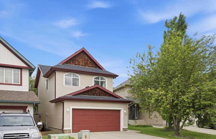 Property Photo:  16 Evansbrooke Rise  AB T3P 1C6 