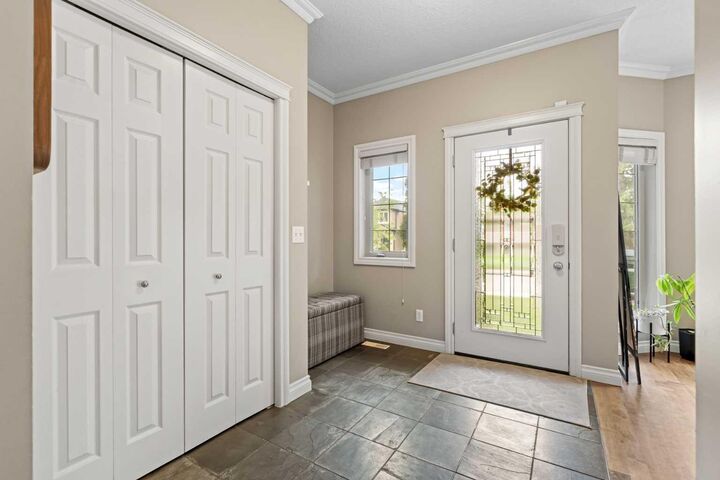 Property Photo: 514 22 Avenue NE AB T2E 1T9