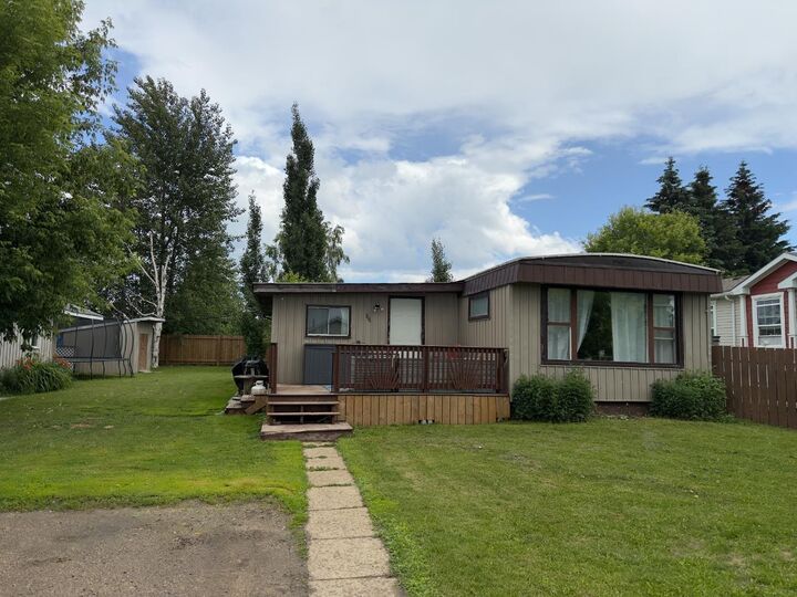 404 6 Avenue NW 111 — photo 1