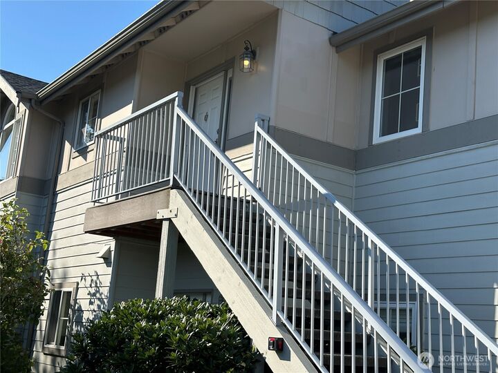 Property Photo: 545 W Kellogg Road WA 98226