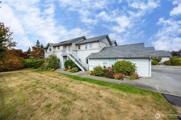 Property Photo:  545 W Kellogg Road  WA 98226 