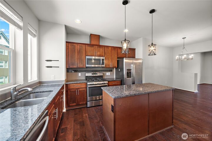 Property Photo:  1925  113th Place SE  WA 98208 