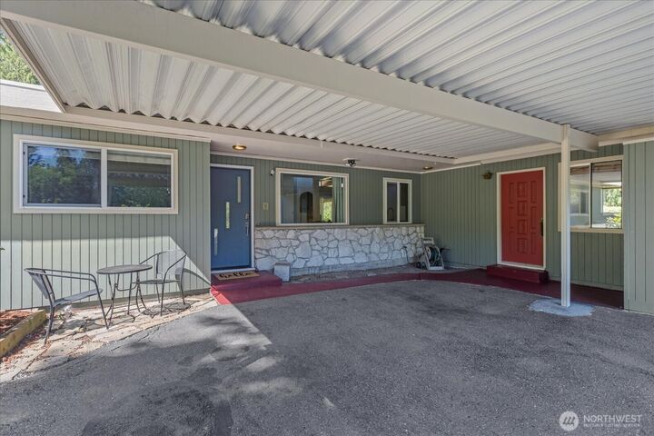 Property Photo:  8119  190th Street SW  WA 98026 