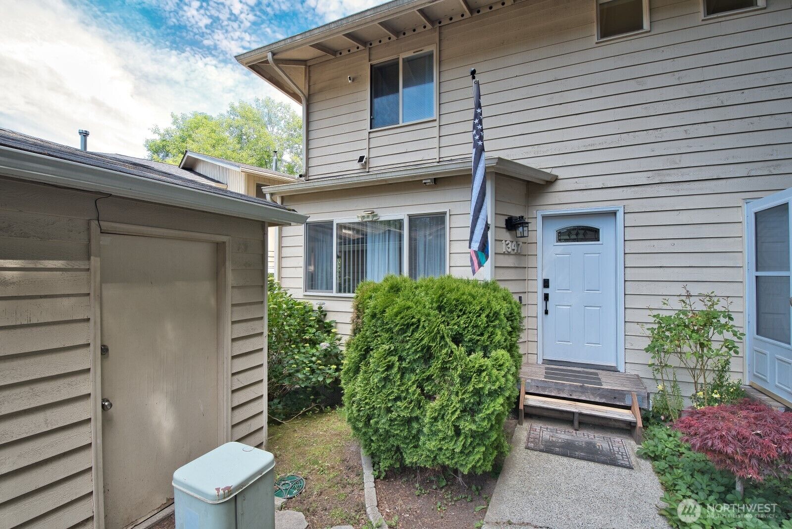 Property Photo: 1347 Jasmine Lane WA 98311