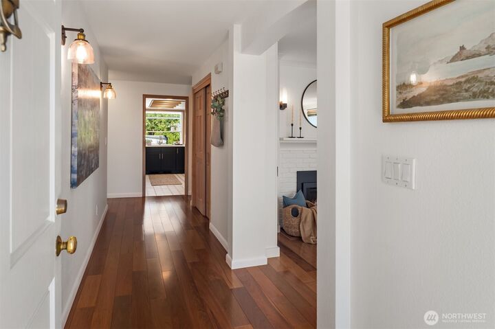 Property Photo:  11280  Marine View Drive SW  WA 98146 