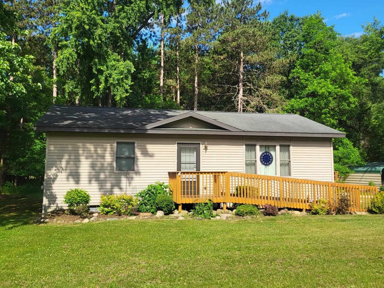 Property Photo:  975 County Road Z  WI 54613 