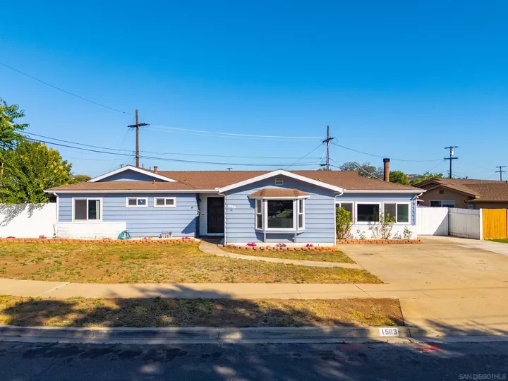 Property Photo: 1583 Jade Ave CA 92019