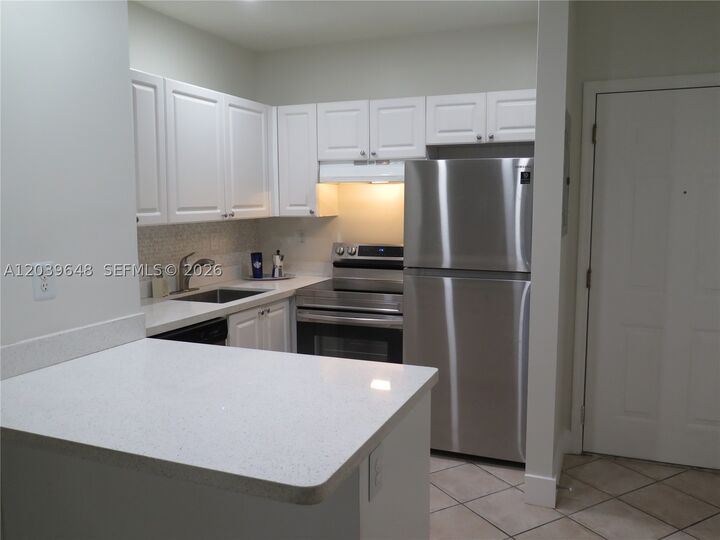 Property Photo:  1918 Brickell Ave 101  FL 33129 